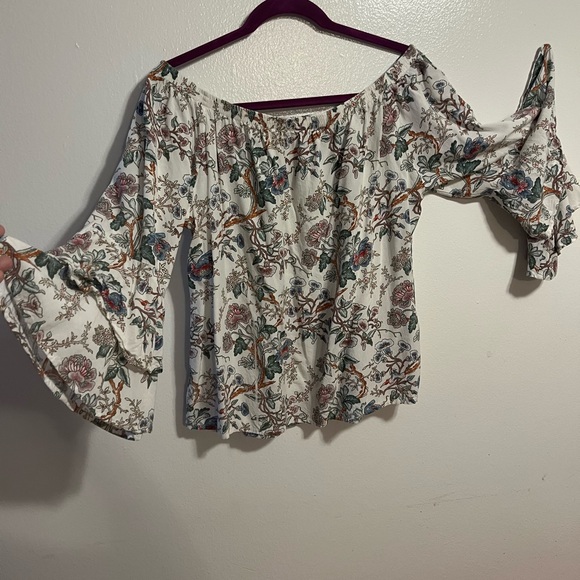 Tops - Blouse Top Boho Floral Off Shoulder Relaxed Shirt Vibrant. Unknown Size.  M-L